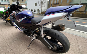 SUZUKI GSX-R1000 2005 B6121