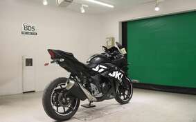 SUZUKI GSX250R