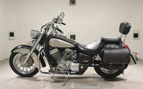 HONDA SHADOW 750 Gen. 3 2012 RC50