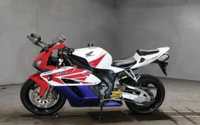 HONDA CBR1000RR 2004 SC57