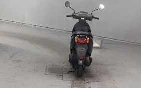 SUZUKI LETS4 CA45A