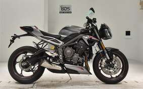 TRIUMPH STREET TRIPLE RS 2021