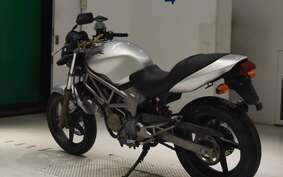 HONDA VTR 250 MC33