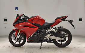 HONDA CBR250RR A MC51