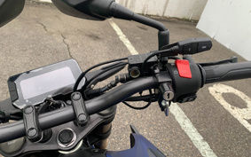 HONDA CB250R MC52