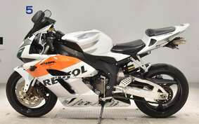 HONDA CBR1000RR 2004 SC57