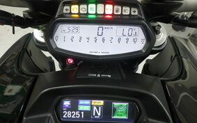 DUCATI DIAVEL 2011 G100A