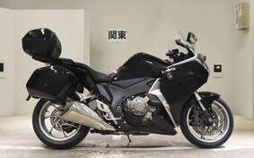 HONDA VFR1200F DCT 2013 SC63