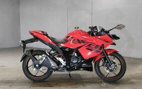 SUZUKI GIXXER 150 SF 不明