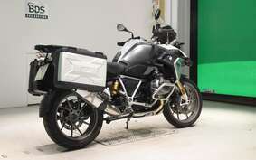 BMW R1250GS 2021 0M01