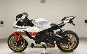 YAMAHA YZF-R1 2022 RN65J