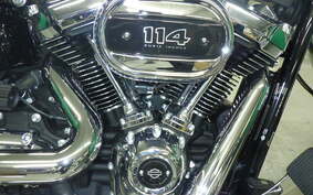 HARLEY FLBS 1870 2024