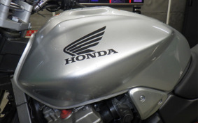 HONDA HORNET 900 2001 SC48