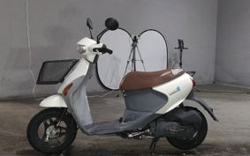 SUZUKI LETS4 CA45A