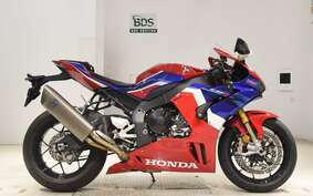 HONDA CBR1000RR RSP 2020 SC82