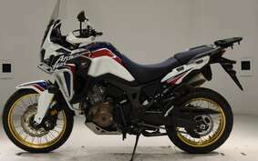 HONDA CRF1000L AFRICA TWIN 2016 SD04