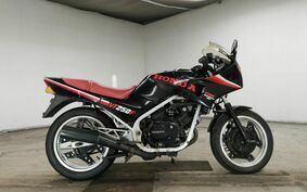 HONDA VT250F MC08