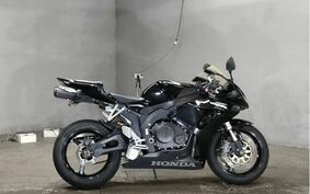 HONDA CBR1000RR 2006 SC57