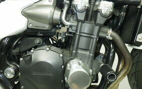 HONDA CB1300SF SUPER FOUR A 2011 SC54