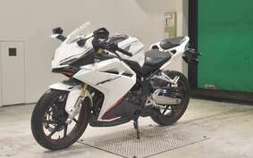 HONDA CBR250RR A MC51