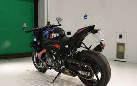 BMW M1000R 2023