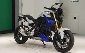 BMW F900R 2024