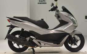 HONDA PCX 150 KF18