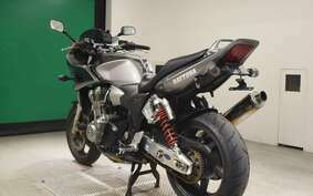 HONDA CB1300SB SUPER BOLDOR A 2007 SC54