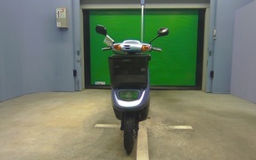 YAMAHA JOG POCHE SA08J