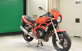 SUZUKI BANDIT 250 VZ GJ77A