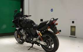 HONDA CB400 SUPER BOLDOR VTEC A 2009 NC42