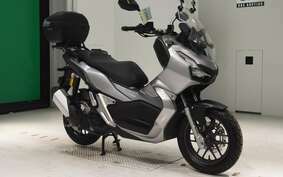 HONDA ADV150