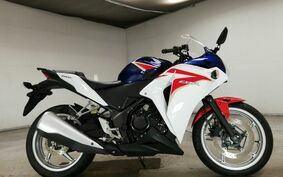 HONDA CBR250R MC41