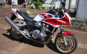 HONDA CB1300SB SUPER BOLDOR 2005 SC54