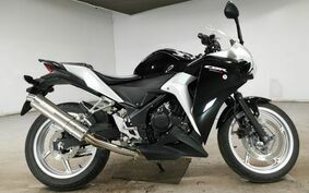 HONDA CBR250R MC41