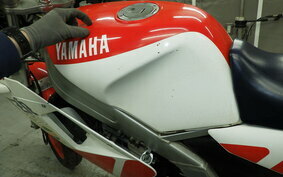 YAMAHA TZR250 1KT