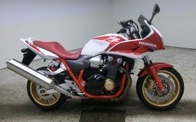 HONDA CB1300SB SUPER BOLDOR Fi 2006 SC54