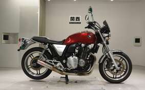 HONDA CB1100 2010 SC65