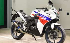 HONDA CBR125R JC50