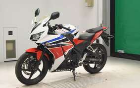 HONDA CBR250R A MC41