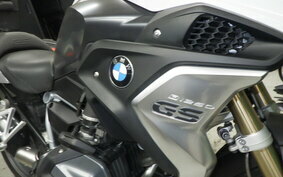 BMW R1250GS 2021 0M01