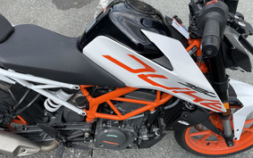 KTM 390 DUKE 2024 JPJ40