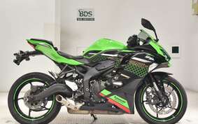 KAWASAKI ZX-25R ZX250E