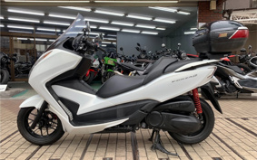 HONDA FORZA MF12