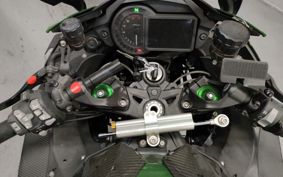 KAWASAKI  NINJA H2 SX ZXT02A