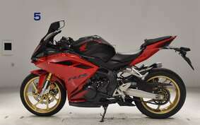 HONDA CBR250RR A MC51