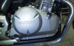 SUZUKI GSR250