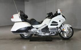 HONDA GL 1800 GOLD WING 2012 SC68