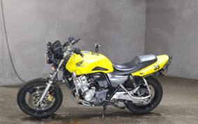 HONDA CB400SF TRAINING CAR NC42