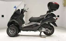 PIAGGIO MP3 250